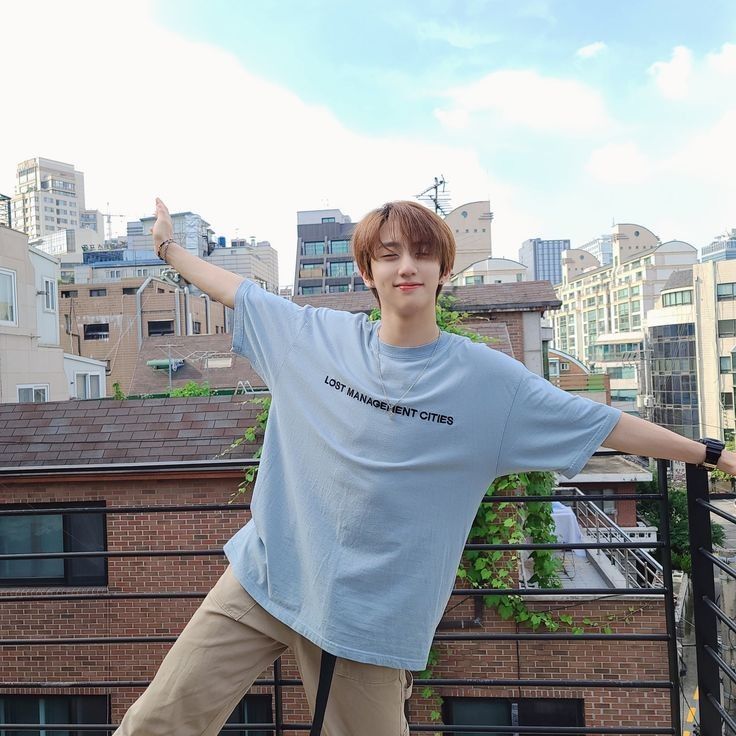 10 potret menggemaskan han harry june sang maknae dkb 10 potret menggemaskan han harry june sang maknae dkb