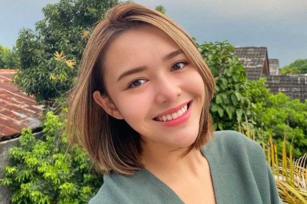 Gaya Amanda Manopo di Ikatan Cinta Vs Dunia Nyata, Beda Banget!