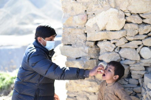 COVID-19 Naik, Pakistan Tetap Jalankan Vaksinasi Polio