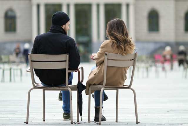 5 Tanda Pasangan Berubah Lebih Baik, Gak Sekadar Omong Kosong