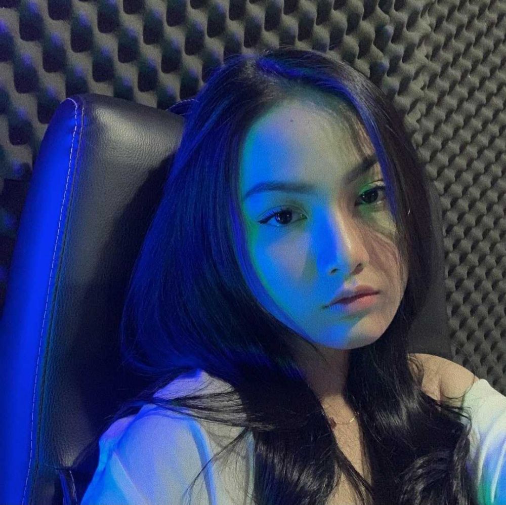 10 Potret Cetar Aisyah Aqilah Pamer Gebetan Baru