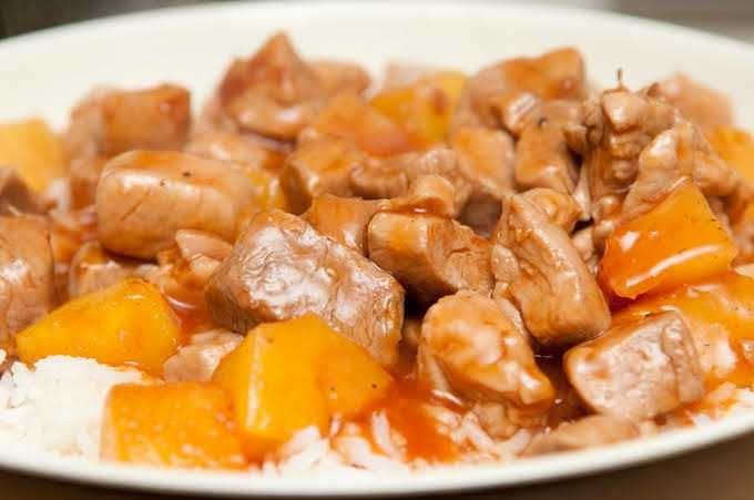 Resep Ayam Bumbu dengan Buah Nanas yang Segar - IDNTimes.com