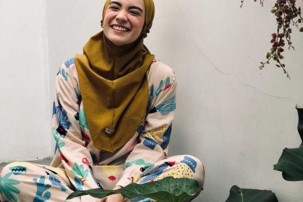 10 Photoshoot Terbaru Putri Anne yang Didoakan Cerai dari Arya Saloka