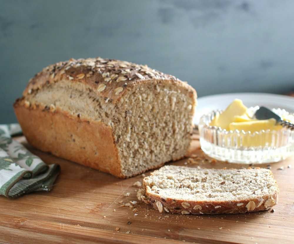 Безглютеновый хлеб рецепты в духовке. Loaf of Bread. Хлеб с полбой. Dinkelbrot. Hathaway Organic Bread.