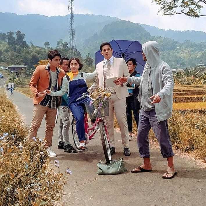 10 Potret Kedekatan Rizky Billar dan Nikita Willy di 'Cinta Nikita'