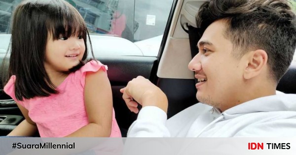 Ayah lima anak, 10 potret rama michael yang semakin berkarisma
