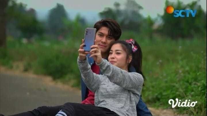 10 Potret Kedekatan Rizky Billar dan Nikita Willy di 'Cinta Nikita'