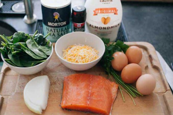 Resep Omelette Salmon Asap yang Cocok untuk Menu Sarapan, Praktis!