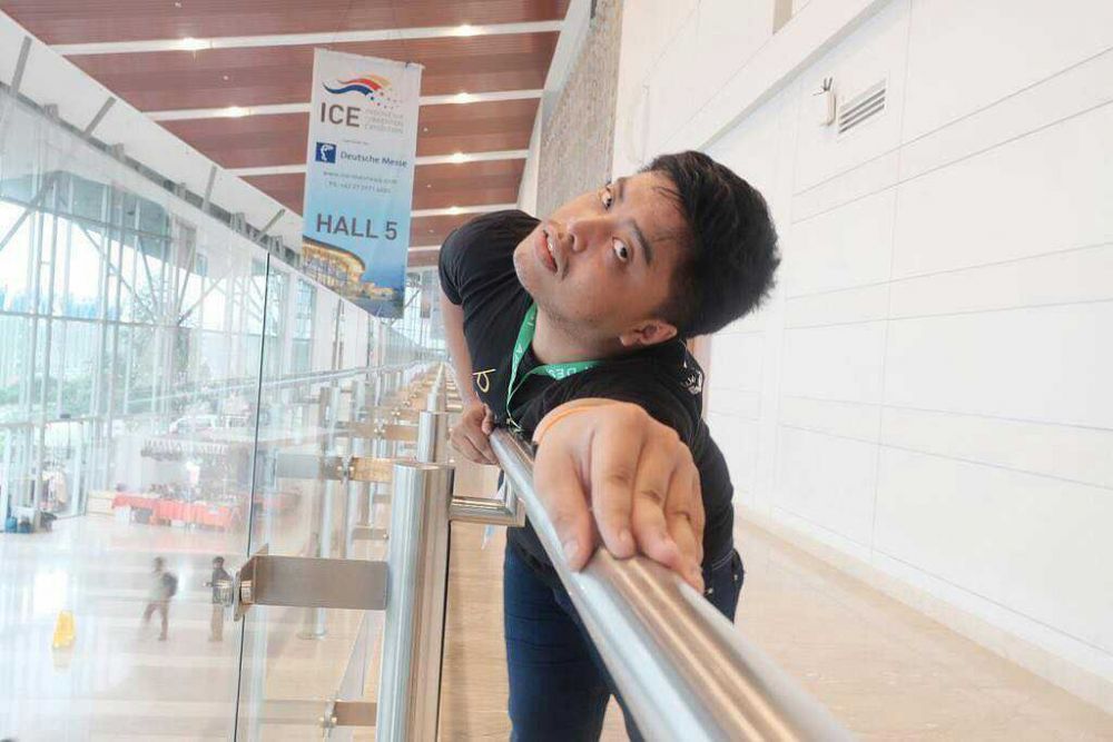 9 Potret Andy Anggriawan, Selebgram Makassar yang Jago Parodi