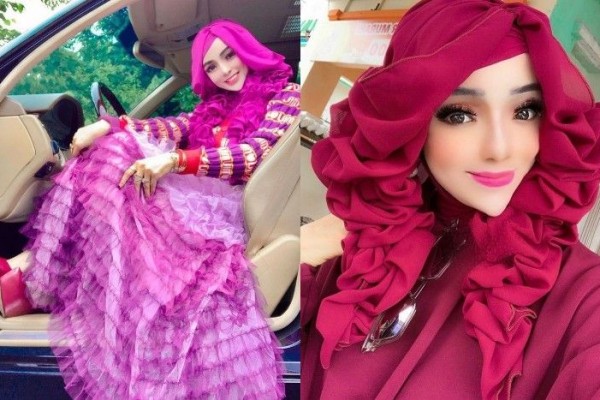 Bak Barbie Berdagu Lancip, 10 Potret Yuni Jasmine yang Viral di TikTok