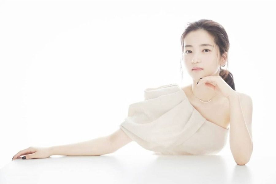 10 Fakta Menarik Kim Tae Ri, Bintang Film Korea Paling Dinanti di 2021.