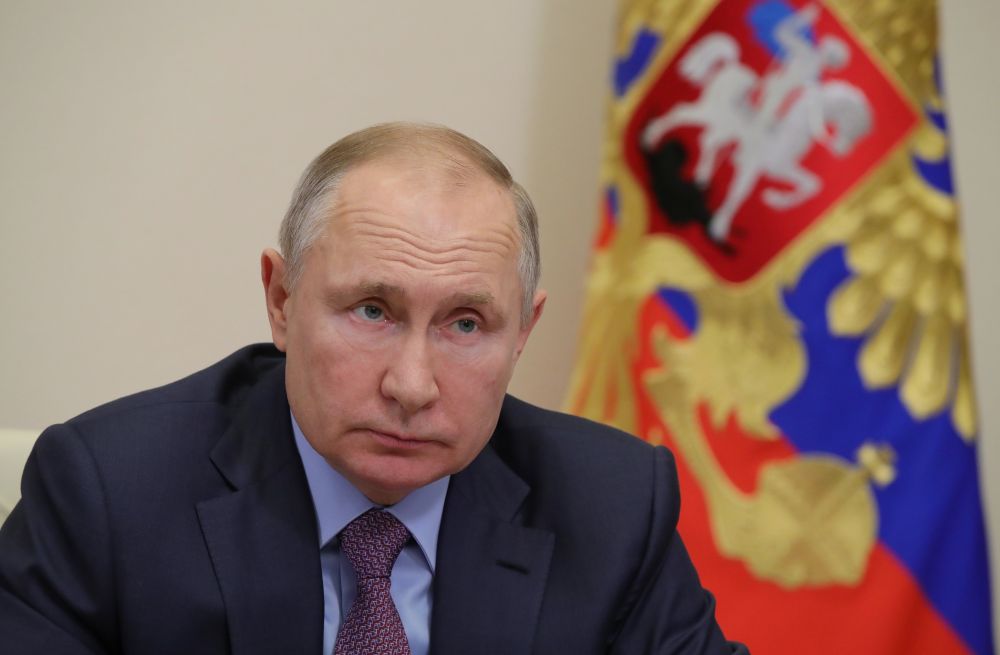 Putin Minta Rusia Respons Cepat Demi Cegah Varian Omicron