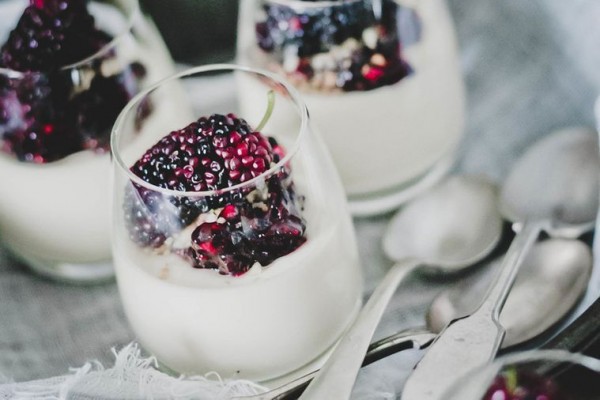 5 Olahan Dessert Berbahan Murbei Ini Cocok Disajikan saat Akhir Pekan