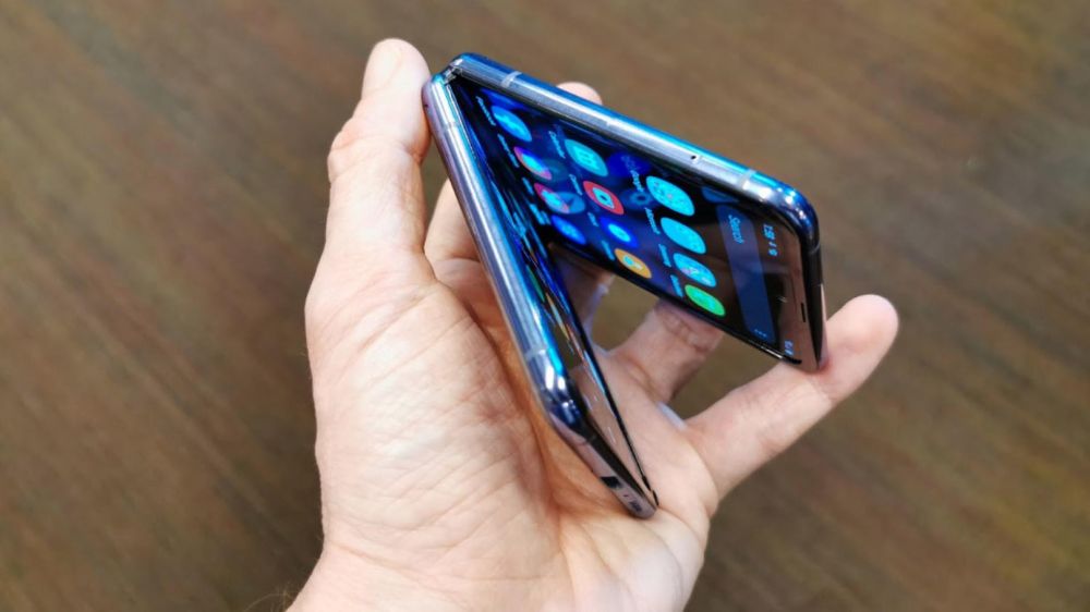 6 Foldable Phone Terbaik Pada Awal Tahun 2021, Desain Unik!