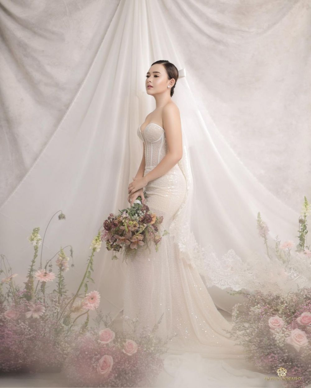 Kece! 10 Foto Amanda Manopo Vs Haico Van der Veken Pakai Gaun Pengantin