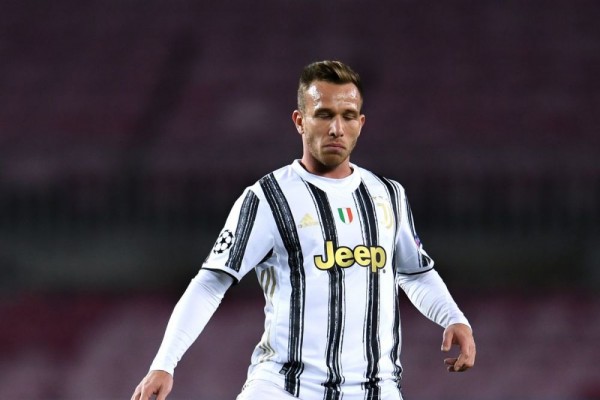 5 Pemain Sedekade Terakhir yang Pernah Berseragam Barcelona & Juventus