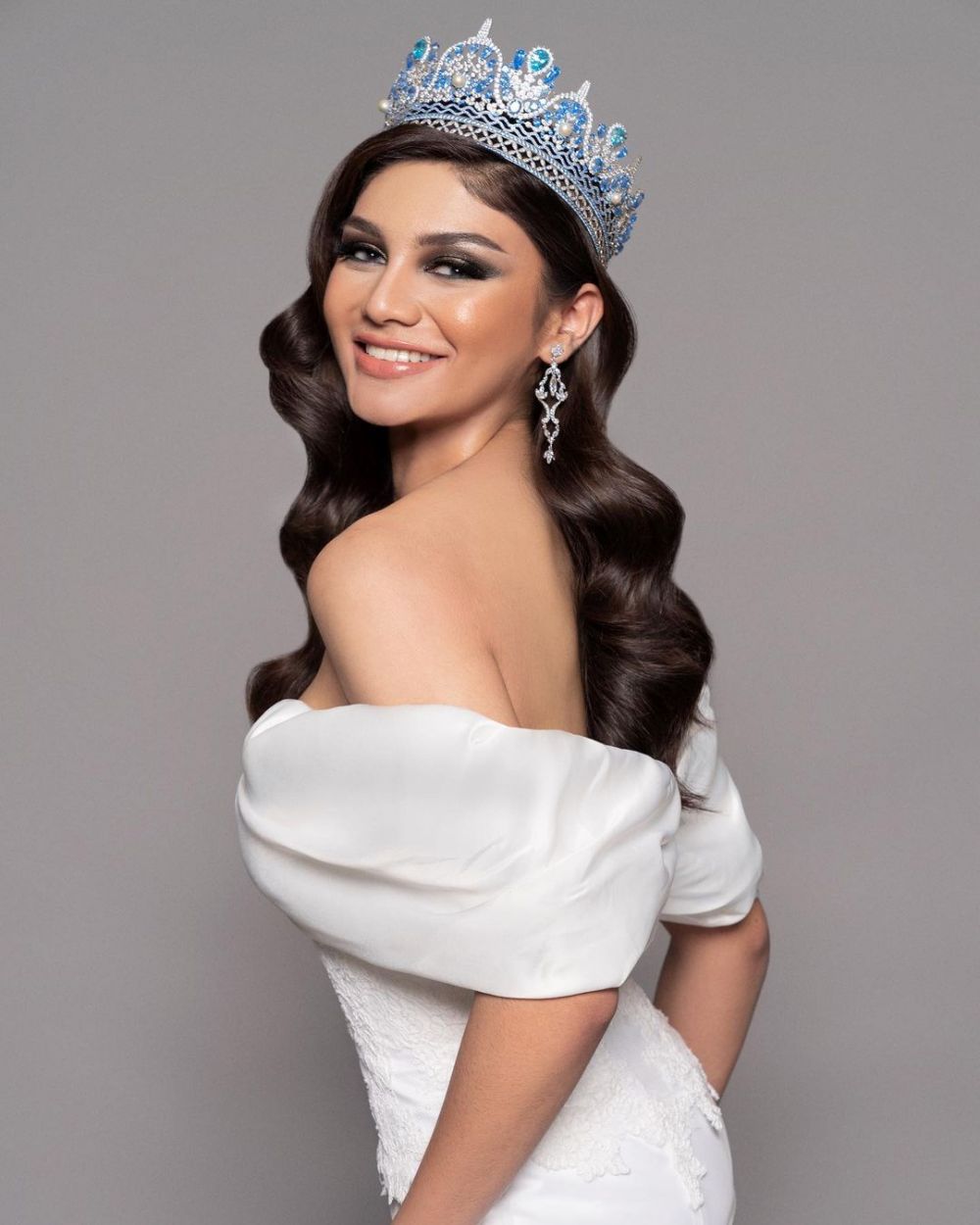 9 Potret Close Up Jihane Almira, Bak Disney Princess!