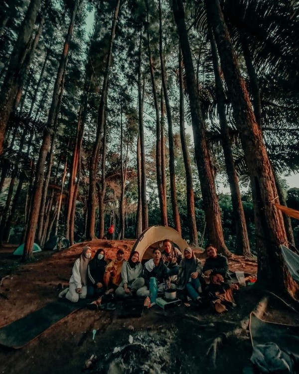 5 Tempat Wisata Camping di Gorontalo dengan Pemandangan Memukau