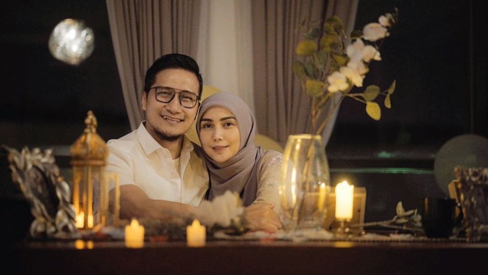 Kian Harmonis Ini Artis Yang Hijrah Bareng Pasangan