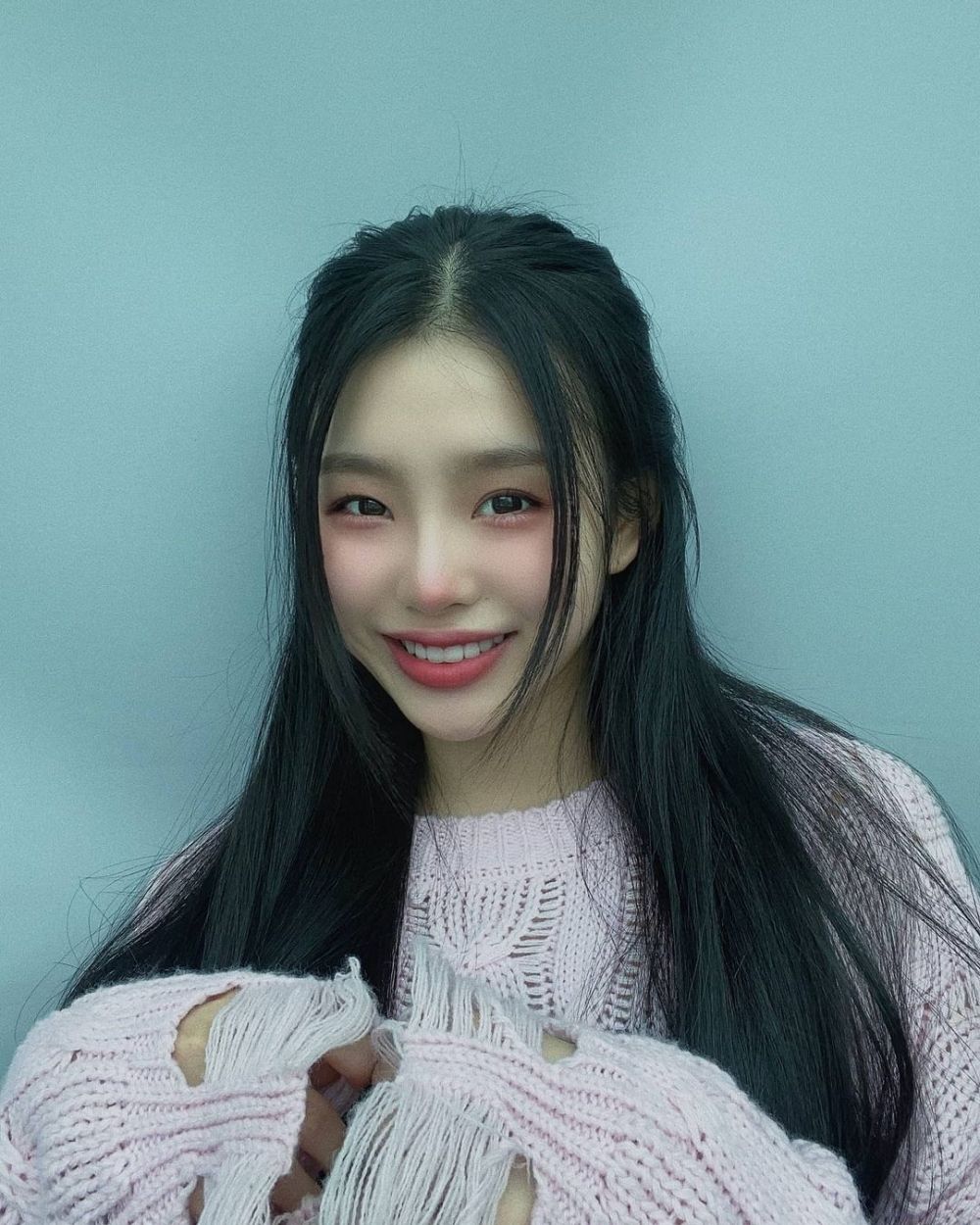 9 Fakta Mihee, Main Vocal BOTOPASS yang Penuh Talenta