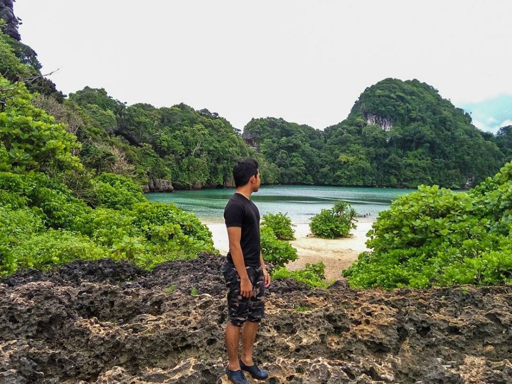 6 Aktivitas Wisata yang Bisa Kamu Lakukan di Pulau Sempu Malang