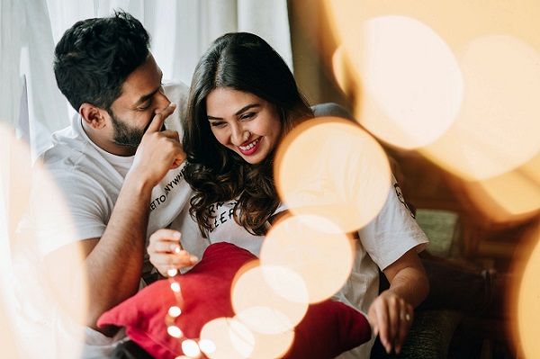 5 Tanda Hubunganmu Belum Siap Menuju Pernikahan, Introspeksi Diri!
