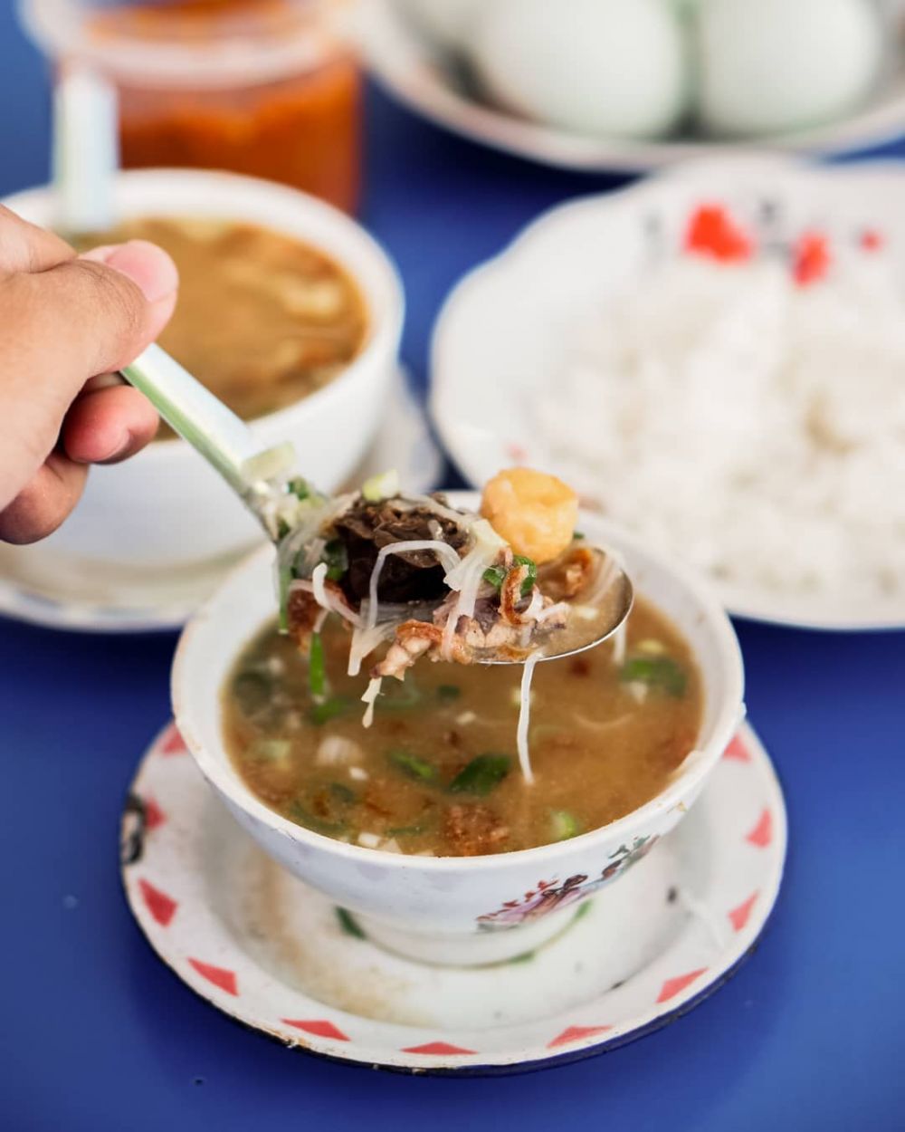 5 Hidangan Daging Sapi Khas Makassar yang Lezat dan Kaya Rempah