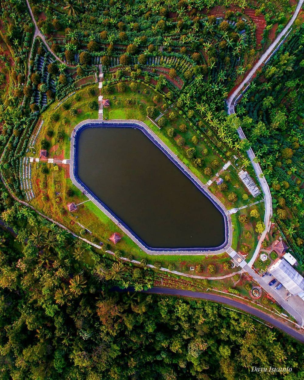 5 Wisata Waduk di Jogja Ini Cocok Buat Piknik, Tempatnya Asyik!