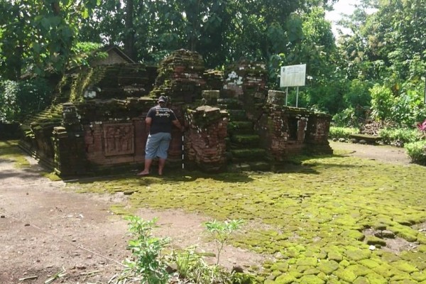 Mengenal Keunikan Candi Mirigambar di Tulungagung
