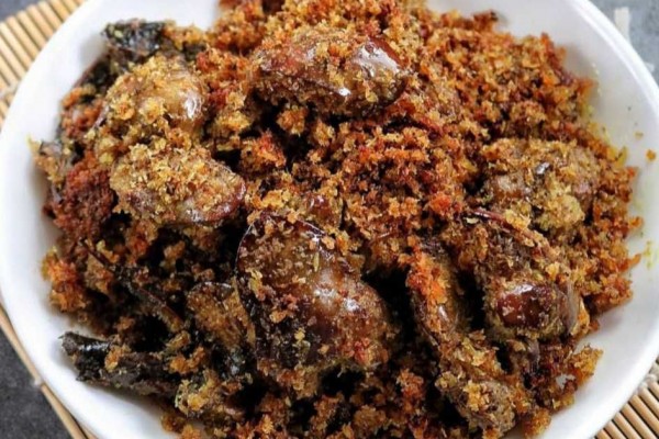 6 Resep Kreasi Serundeng yang Enak Gurih, Paling Nikmat buat Stok Lauk