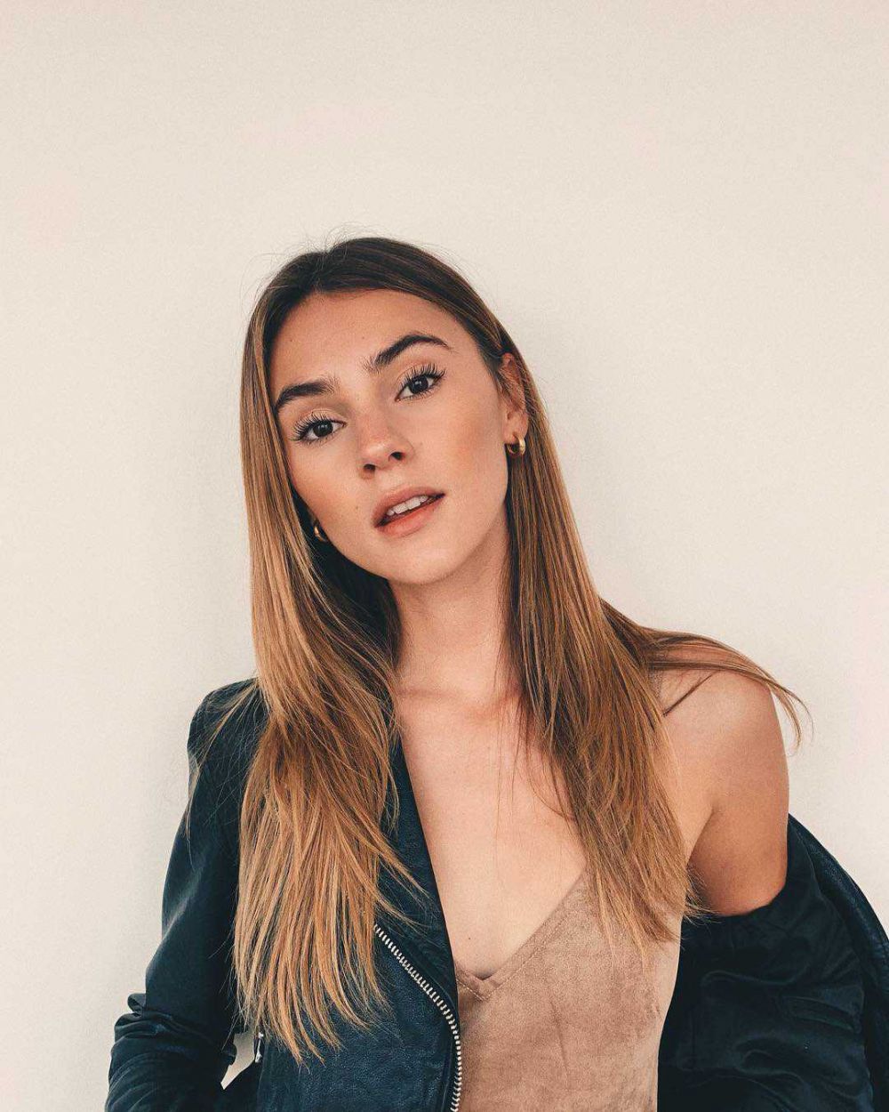 9 Potret Stefanie Giesinger Model Asal Jerman