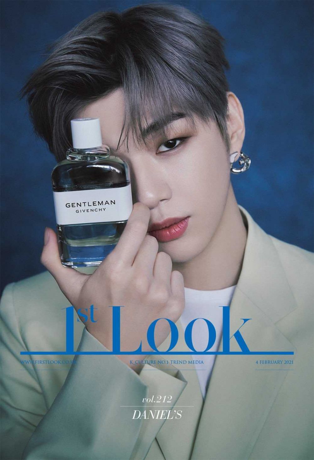 9 Potret Kang Daniel Jadi Model Parfum Di Majalah 1st Look