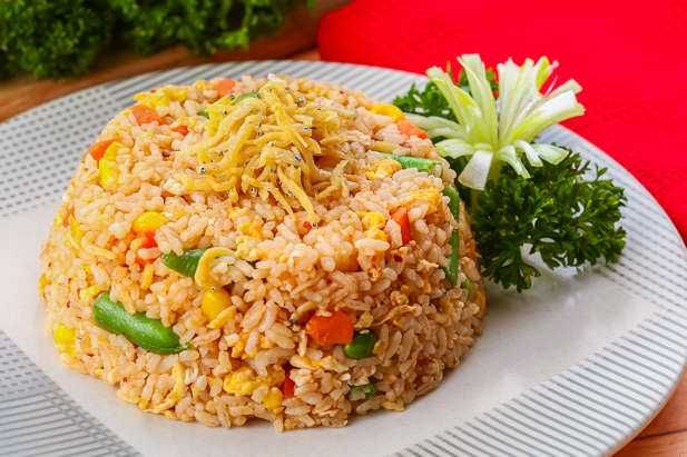 Resep Membuat Nasi Goreng Teri Medan, Dijamin Bikin Ketagihan!