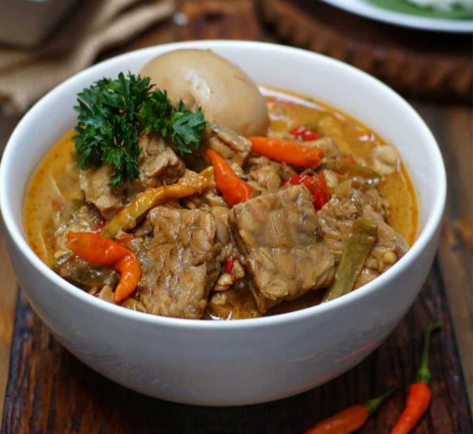 9 Resep Olahan Makanan Dari Bumbu Tauco, Rasanya Autentik!