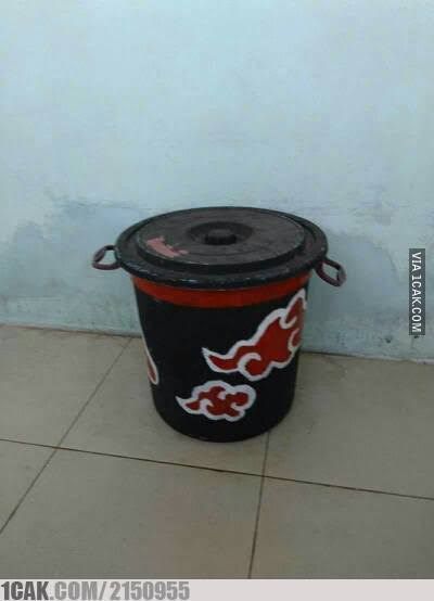 10 Potret Tong Sampah Ini Unik dan Bikin Ngakak