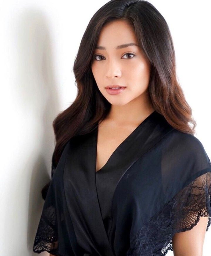 Disebut Mirip, 10 Potret Seol In Ah dan Nikita Willy