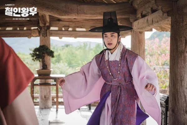 10 Pemeran Pendukung Drama Korea Mr. Queen yang Mencuri Perhatian