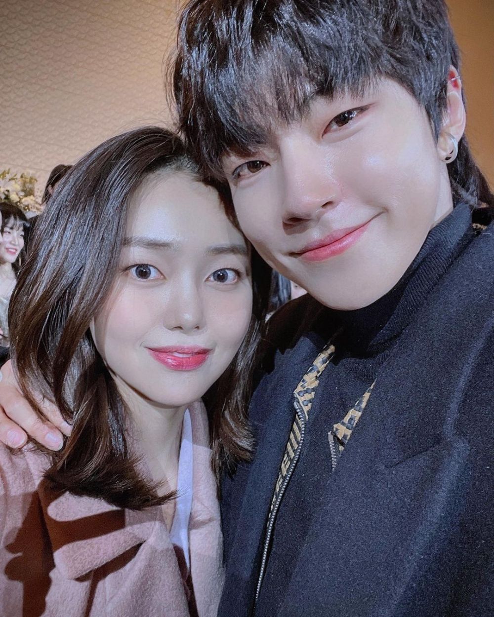 10 Potret Harmonis Keluarga Hwang In Yeop di True Beauty
