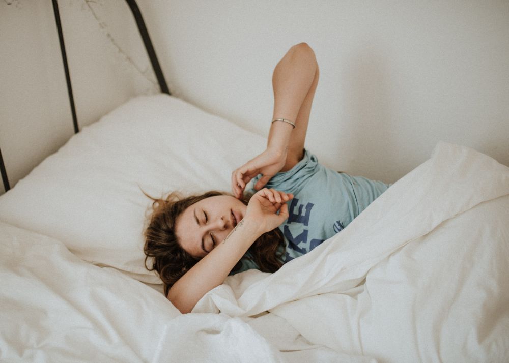 5 Hal Aneh Sering Terjadi Saat Tidur, Kamu Pernah Alami?