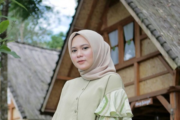 Hengkang Sejak 2018, Ini 10 Potret Terkini Anisa Rahman Eks Sabyan