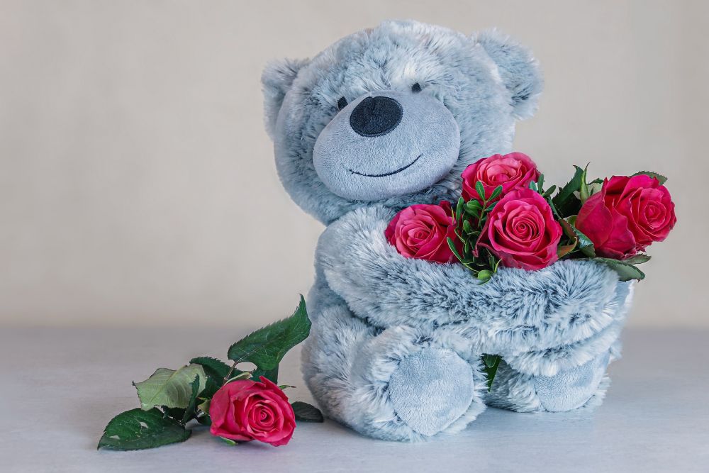 Untuk Cowok, 7 Benda Ini Cocok Kamu Berikan ke Dia di Hari Valentine