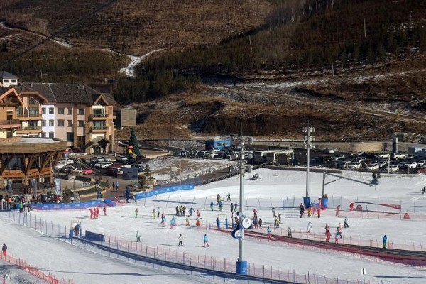 7 Resor Ski Terbaik di Tiongkok, Pecinta Olahraga Salju Wajib Merapat!