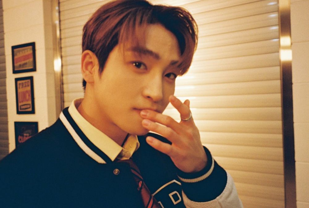 10 Potret Sangyeon, Leader THE BOYZ yang Gagah Paripurna