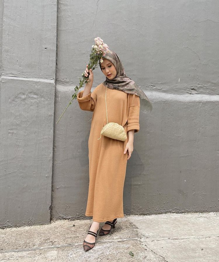 10 Potret Baby Bump Kehamilan Kedua Dwihanda, Masih Stylish