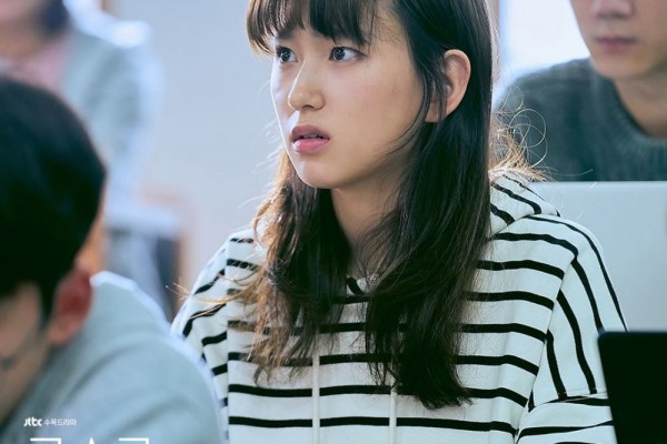10 Potret Ryu Hye Young, Pemeran Kang Seol Ah di KDrama Law School