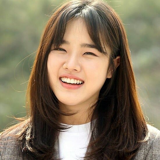 Tinggalkan Namoo Actors, 9 Fakta Karier Aktris Kim Hyang Gi.