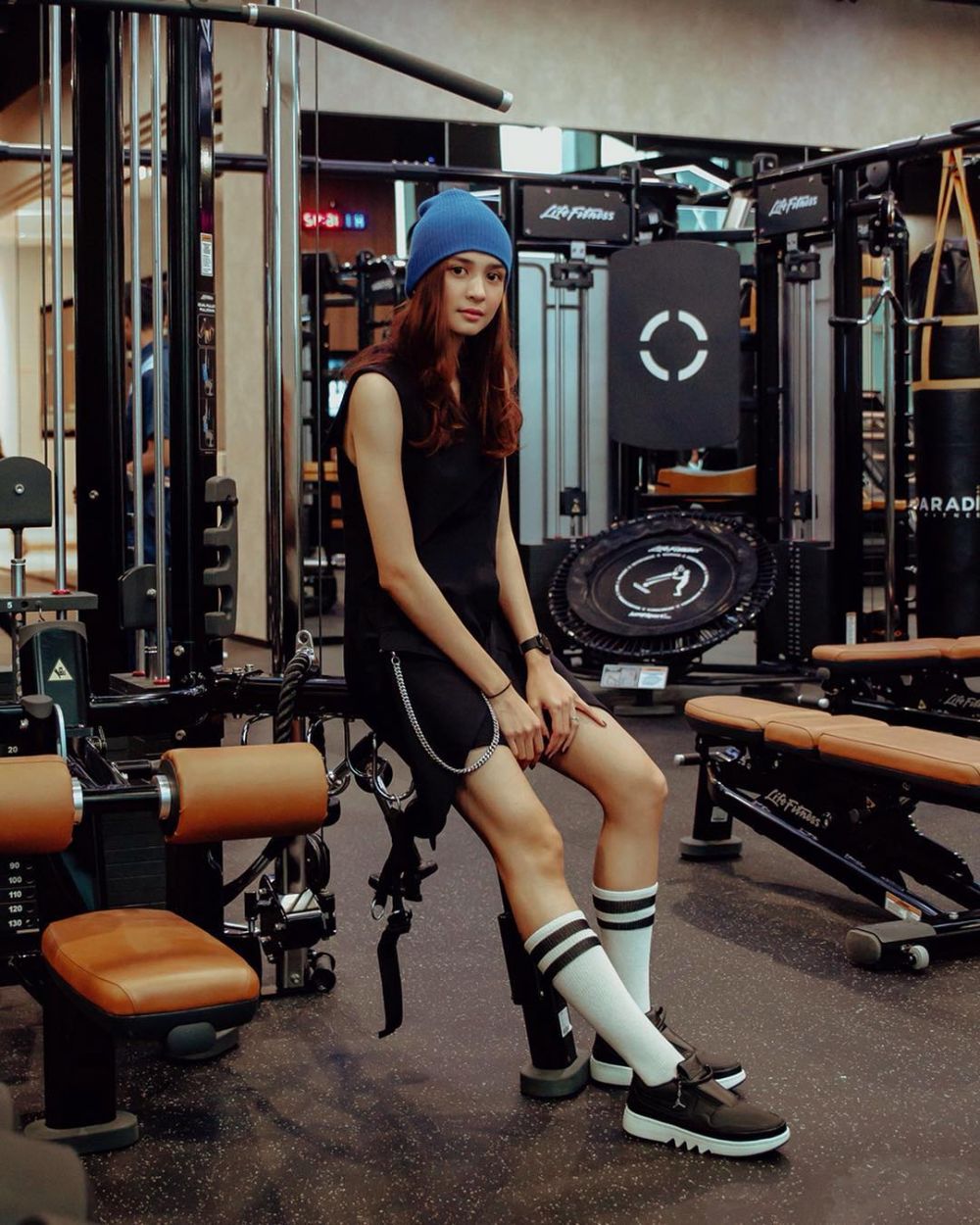 Body Goals, 9 Potret Menawan Mikha Tambayong Saat Workout