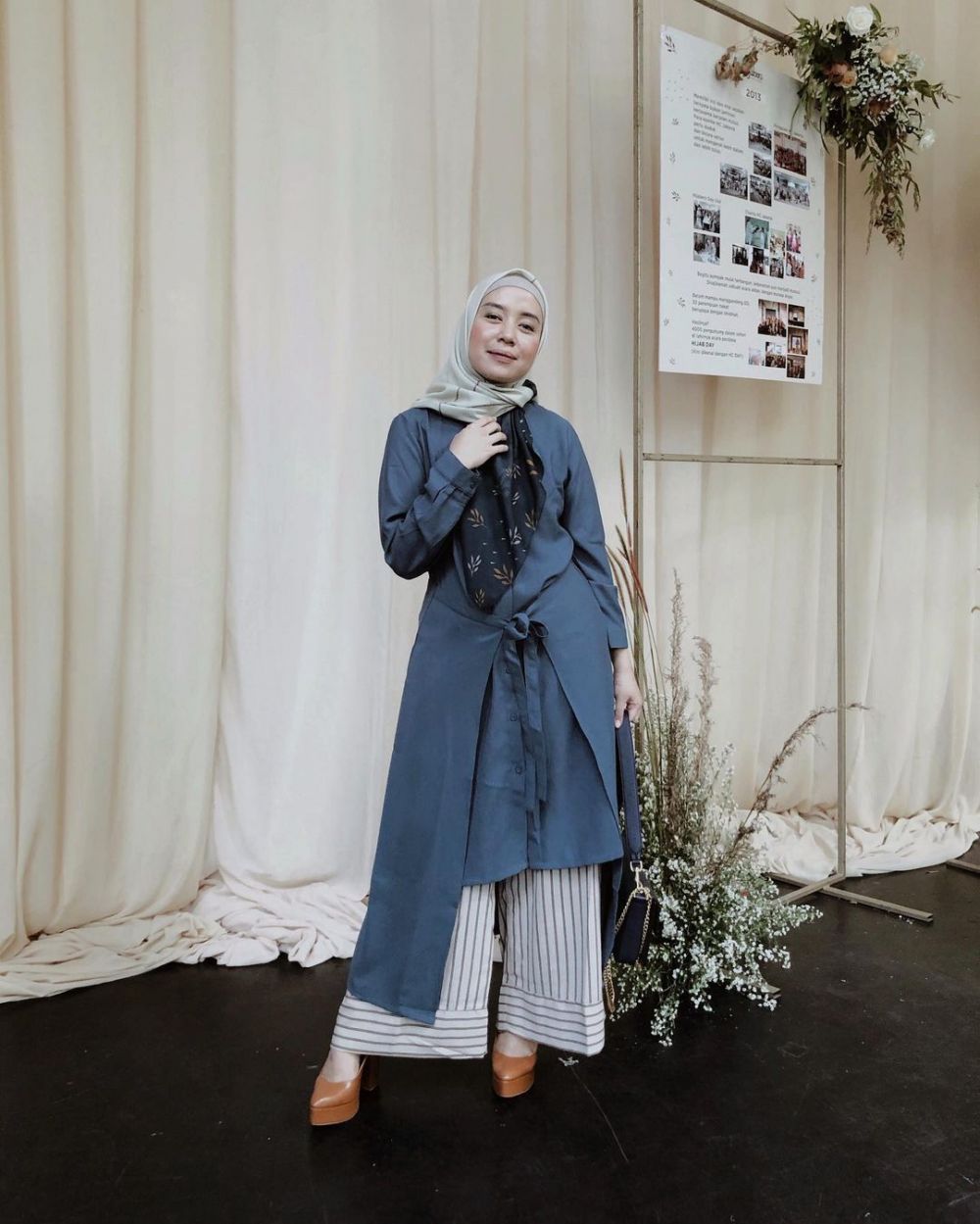 9 Inspirasi Outfit Hijab dengan Tunik ala Selebgram Qonitah Al Jundiah