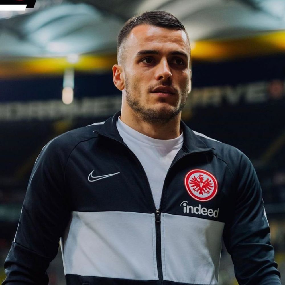 10 Potret Keren Filip Kostic, Bintang Eintracht Frankfurt