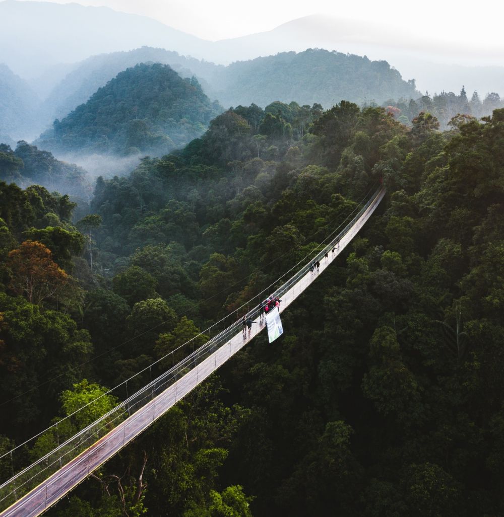 6 Tempat Wisata yang Ada di Kaki Gunung Gede Sukabumi, Menarik!